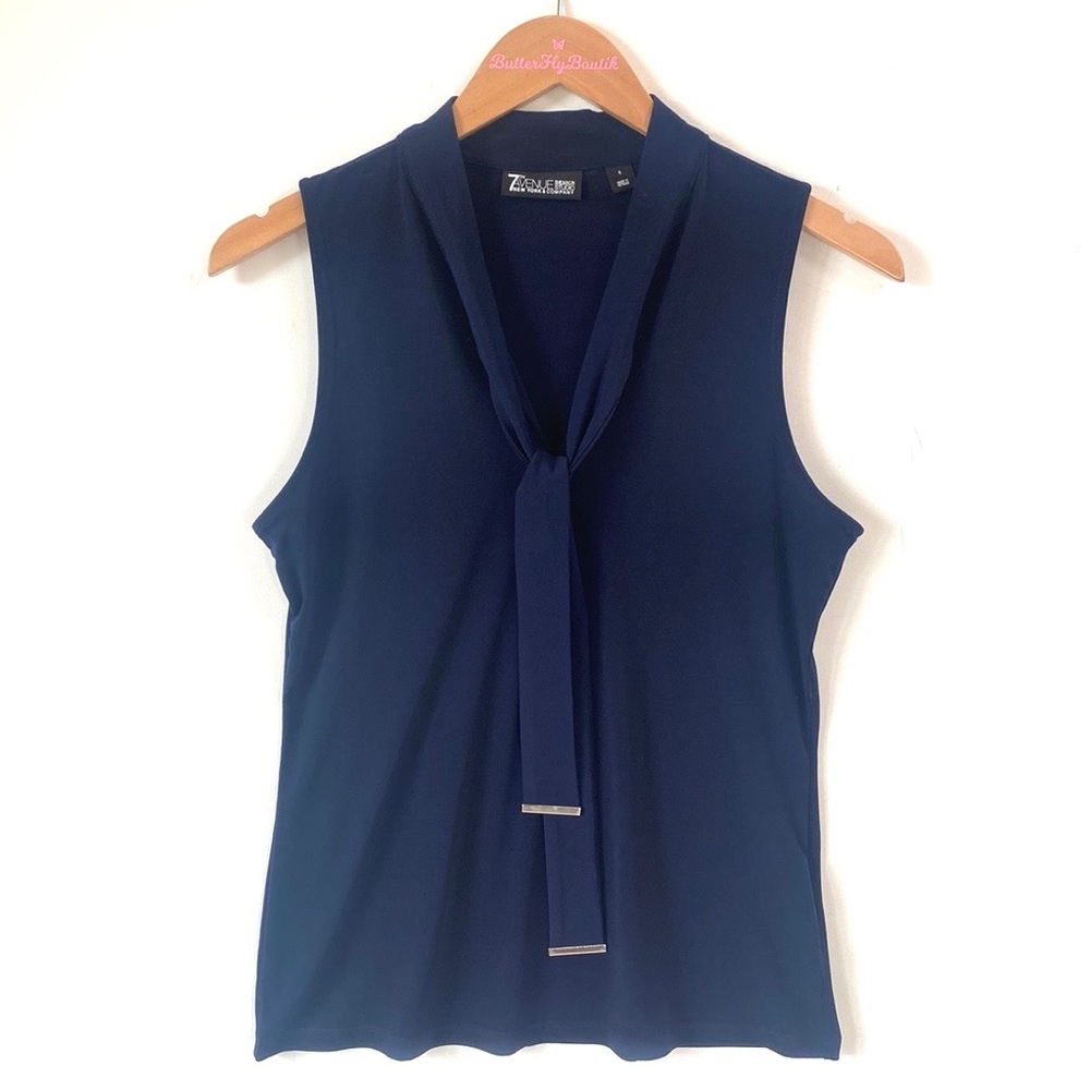 (53) New York & Company Navy Blue Sleeveless V-neck tie front Top, Size Small